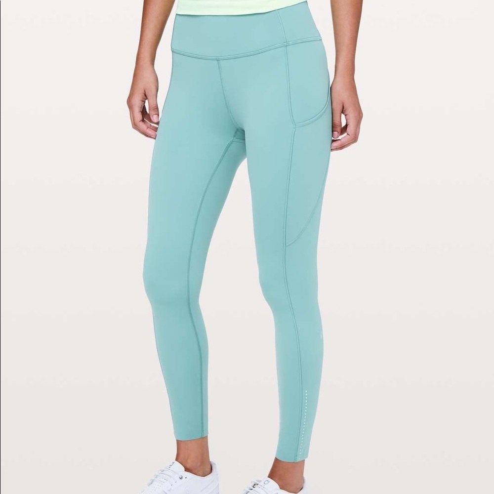 Lululemon Fast and Free Pacific Breeze